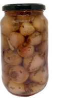 Lampascioni in Olio di semi di Girasole 1 kg jar with wild onions in sunflower oil.