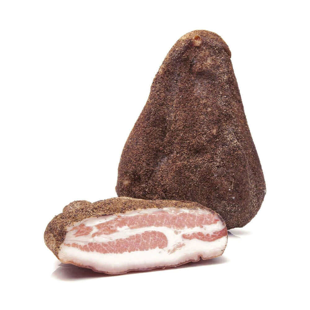 Guanciale di Norcia al Pepe intero da 1.5 kg senza conservanti e additivi, con venature magre e grasso pregiato.