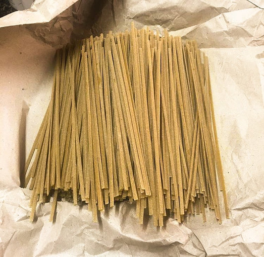 Stuncatura Calabrese tipica della piana di Gioia Tauro, pasta secca fatta con residui di farina e crusca.