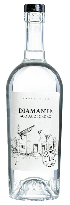 Diamante Acqua di Cedro 700 ml bottle with label showing Calabria symbol fruits, ideal for cold serving and mixology. 25% ABV.