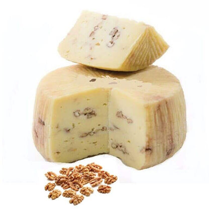 Sizilia nischer Schafs käse mit Nüssen 5 kg c.a.